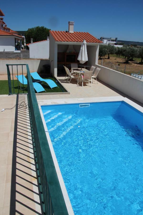 Olive View Villa Vila Nova da Barquinha Exteriör bild